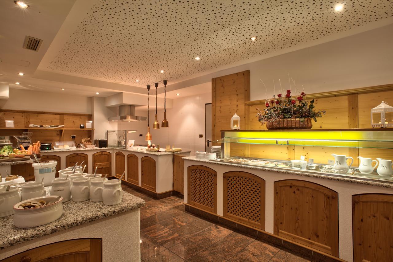 Diamant Spa Resort Santa Cristina Val Gardena Ngoại thất bức ảnh